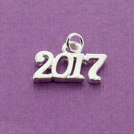 2017 Graduation Silver Plated Charm or Pendant chs0452