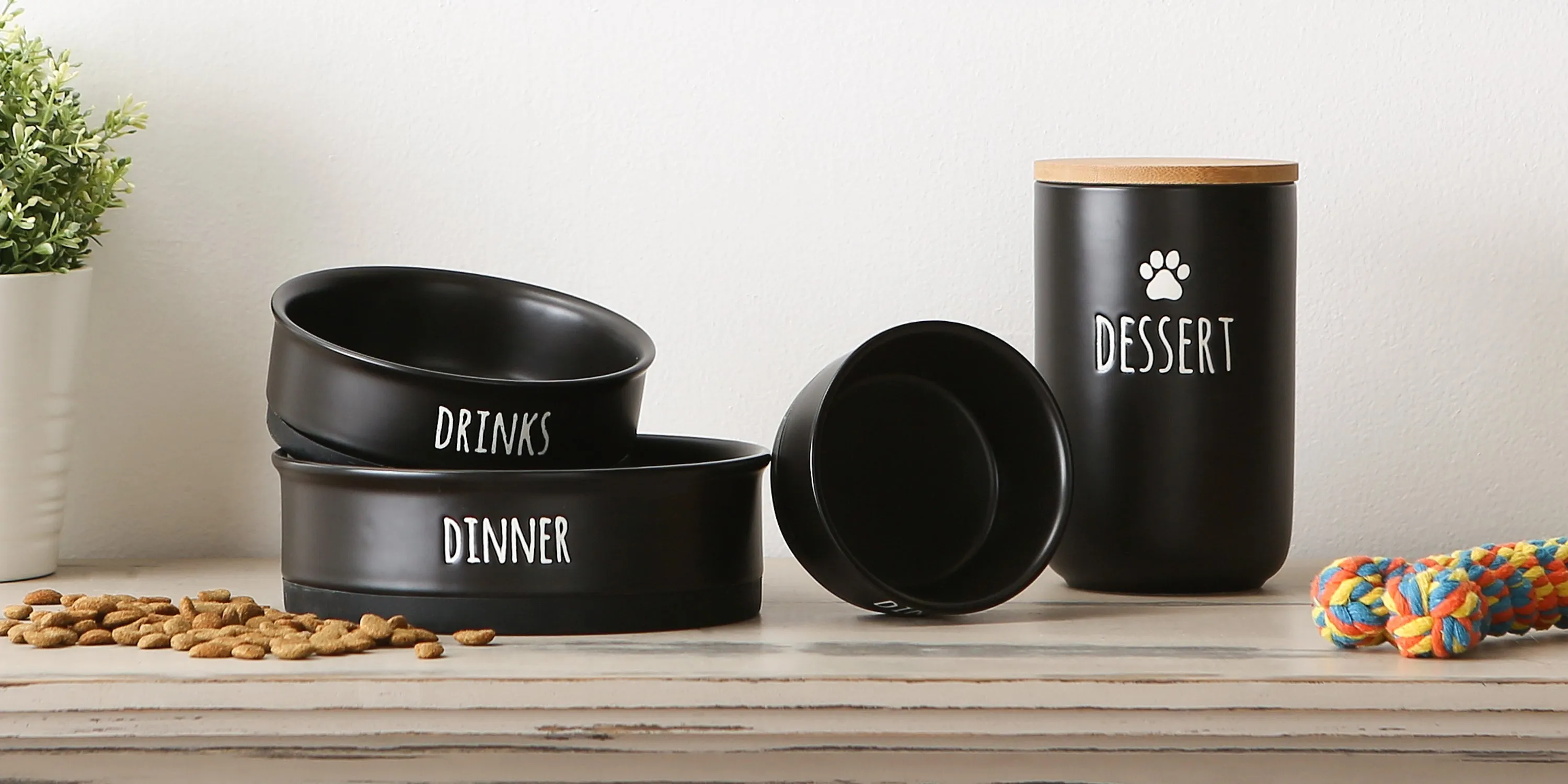 Black Dinner Drinks & Dessert Pet Bowl Set of 2, Medium - 1.5 C. Capacity