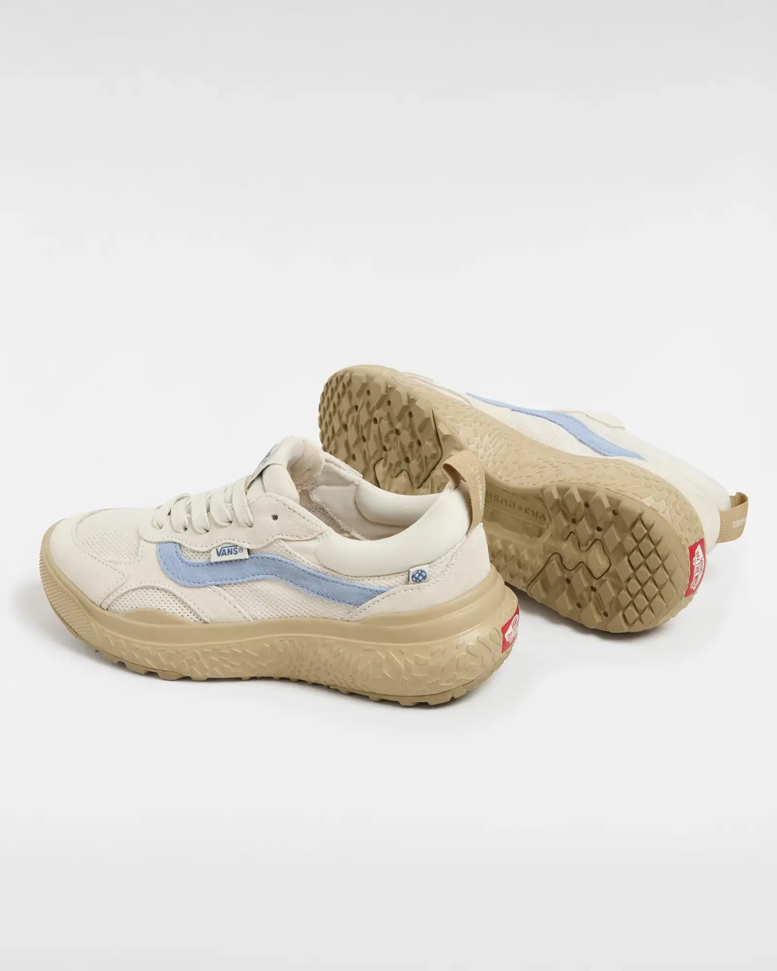 MTE Ultrarange Neo VR3 Shoes in White & Blue