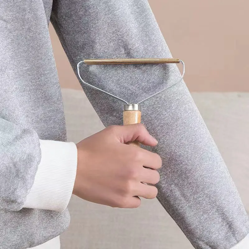 Portable Manual Hair Remover Coat Roller